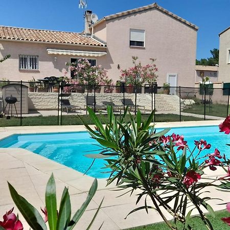 Villa Avec Plage A Pied Et Grande Piscine Sainte-Marie-la-Mer Exteriör bild