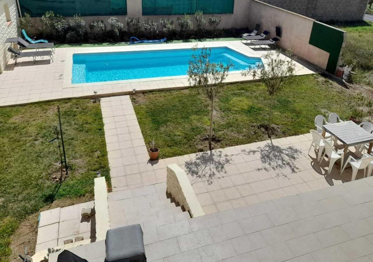 Villa Avec Plage A Pied Et Grande Piscine Sainte-Marie-la-Mer Exteriör bild