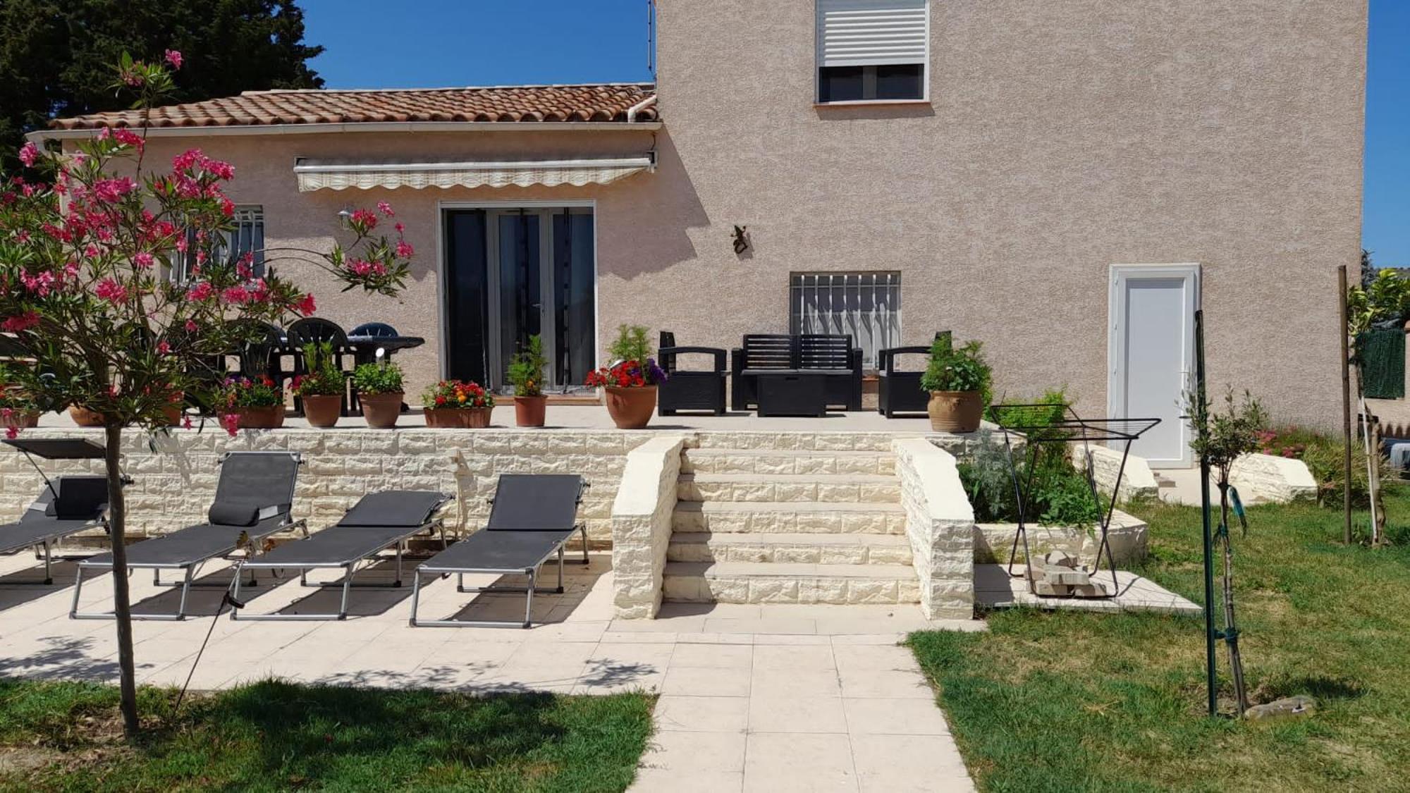 Villa Avec Plage A Pied Et Grande Piscine Sainte-Marie-la-Mer Exteriör bild